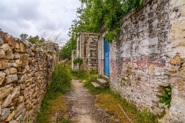 083 Naxos, Monitsia.jpg